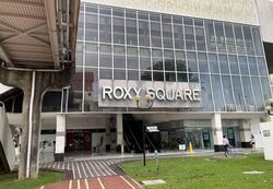 roxy-square photo thumbnail #12